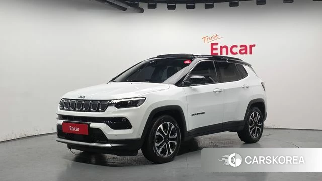 Jeep Compass 2nd Generation 2022 Белый из Кореи