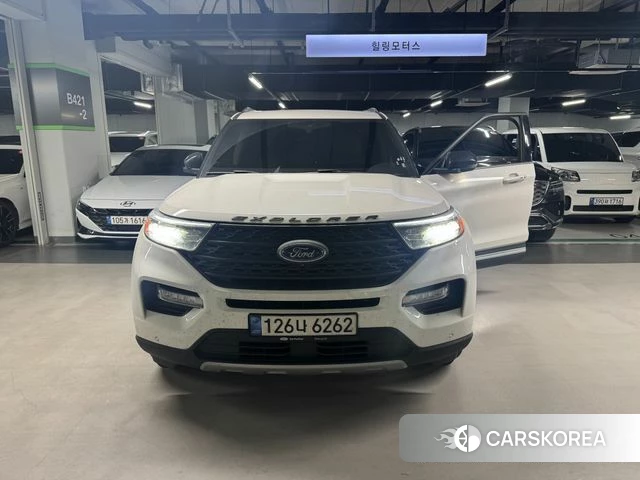 Ford Explorer 6th Generation 2021 Белый из Кореи