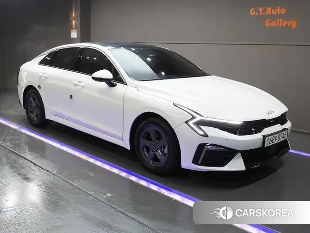 Kia The New K5 3rd generation 2024 Белый из Кореи