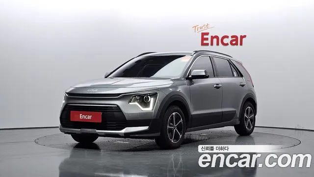 Kia Di Ol Nu Niro 2023 Серебряный из Кореи