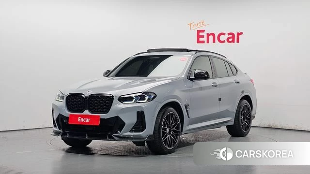 BMW X4 (G02) 2023 Серебристо-серый из Кореи