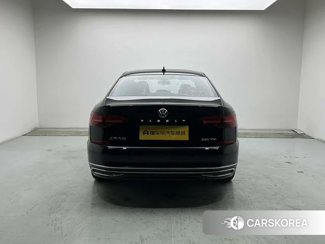 Volkswagen Passat 2021 Черный из Китая