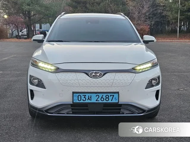 Hyundai Kona Electric 2019 Белый из Кореи
