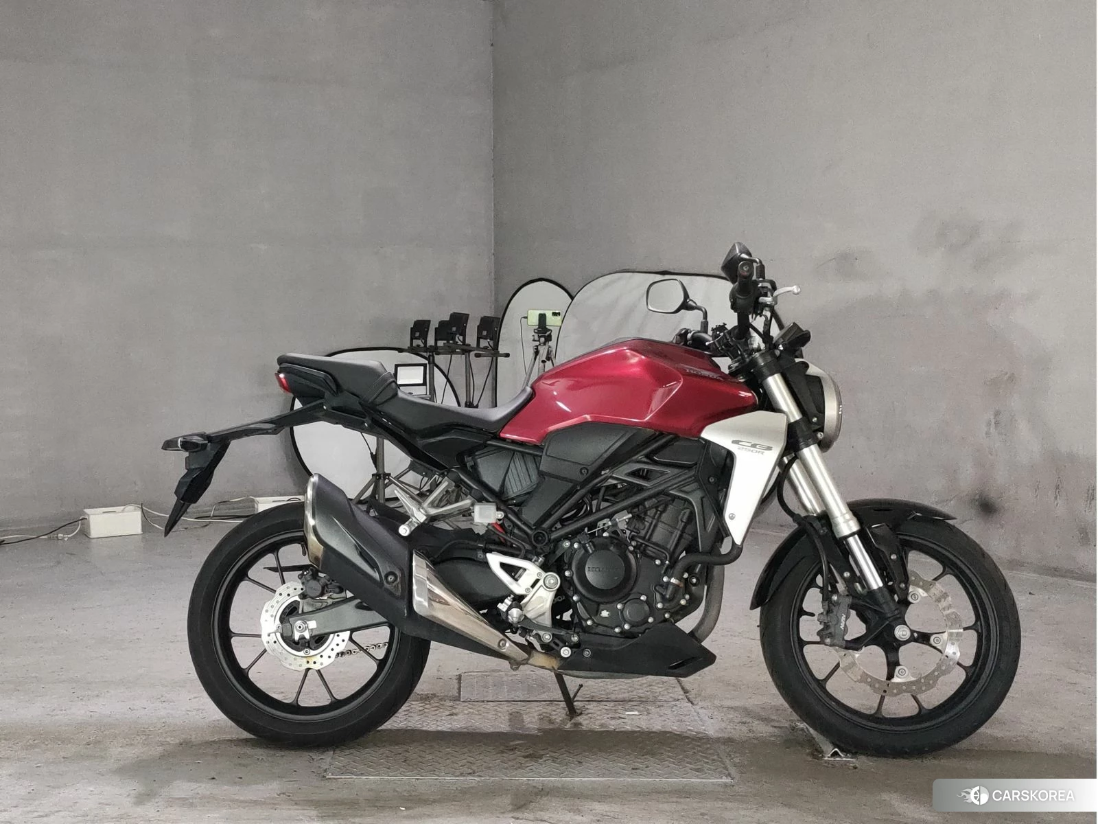 Проданный Honda CB250R 2018 из Японии, фото 2