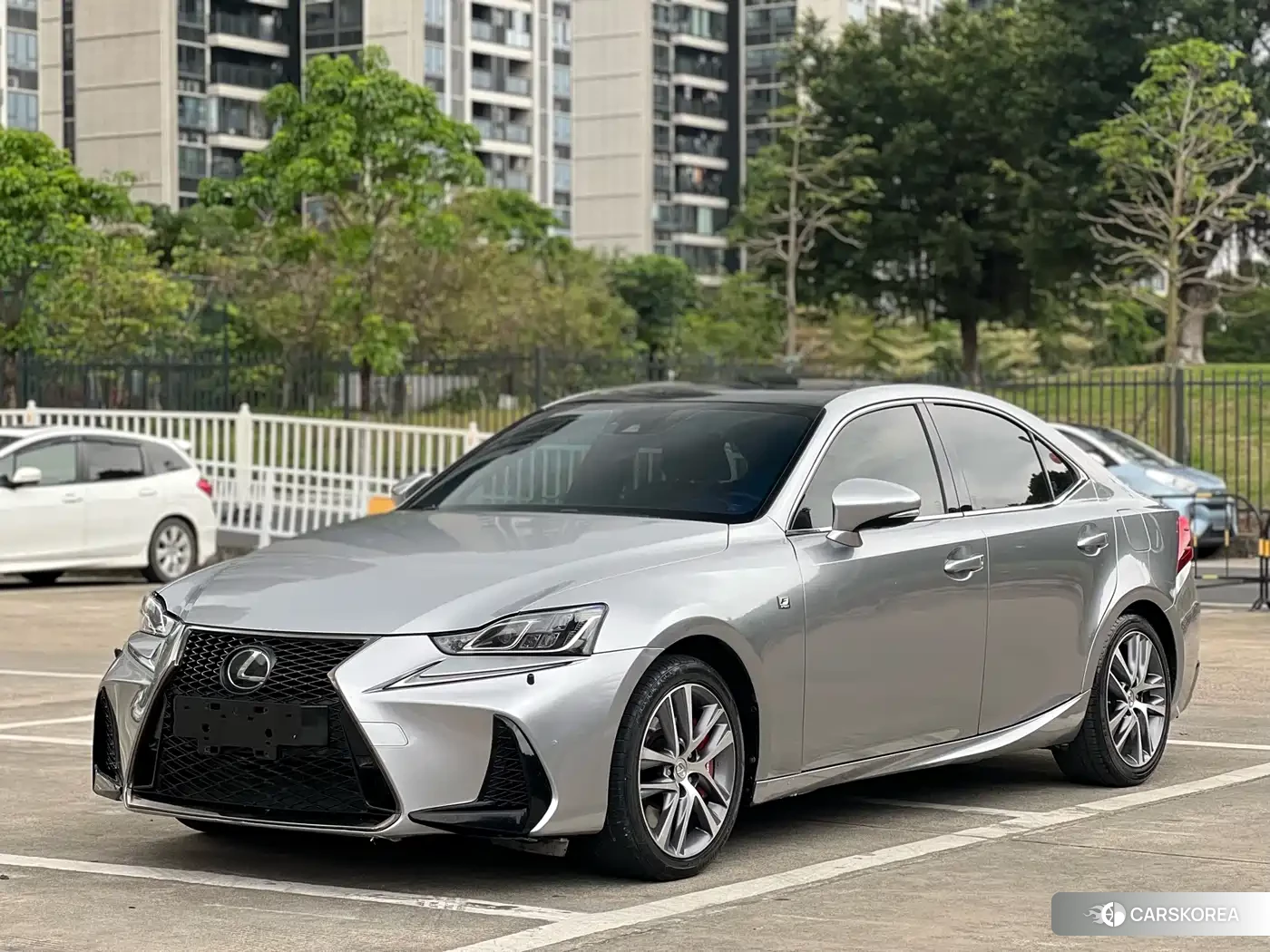 Lexus IS 2018 Silver/gray из Китая, фото 2