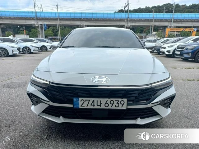 Hyundai The New Avante Hybrid (CN7) 2025 Белый из Кореи