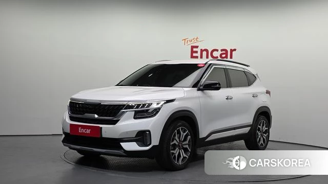 Kia Seltos 2020 Белый из Кореи