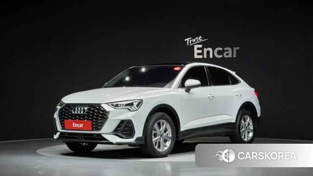 Audi Q3 (F3) 2022 Белый из Кореи