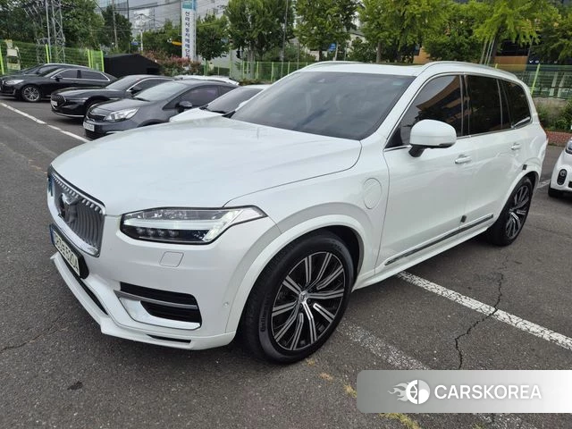 Volvo XC90 second Generation 2021 Белый из Кореи