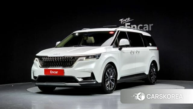 Kia Carnival 4th generation 2023 Белый из Кореи