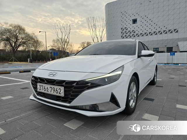 Hyundai Avante (CN7) 2021 Белый из Кореи