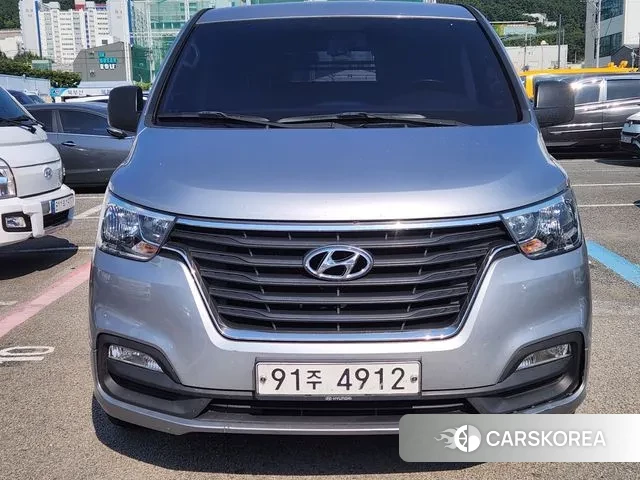 Hyundai The New Grand Starex 2019 Серебряный из Кореи