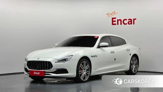 Maserati Quattroporte 2018 Белый из Кореи