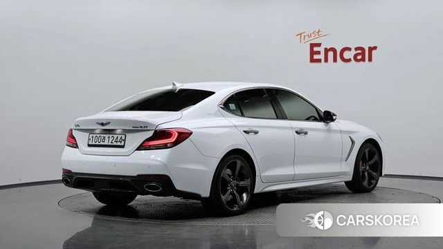 Genesis G70 2019 Белый из Кореи