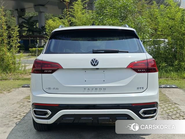 Volkswagen Tanyue GTE 2023 Белый из Китая