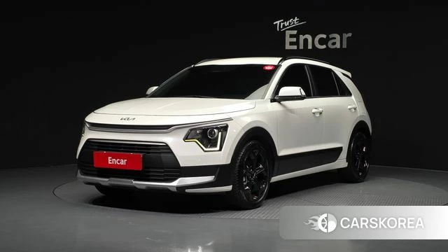 Kia Di Ol Nu Niro 2022 Белый из Кореи