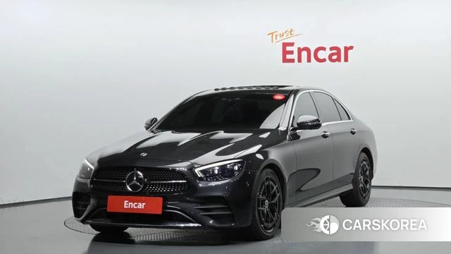 Mercedes-Benz E-Class W213 2021 Серый из Кореи
