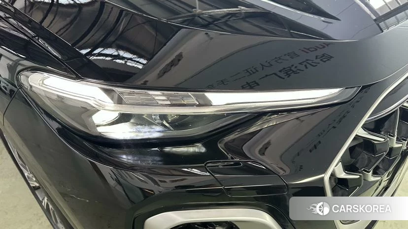 Audi Q5L 2026 Черный из Китая