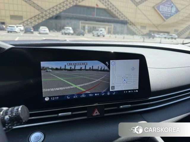 Hyundai Elantra 2023 Белый из Китая