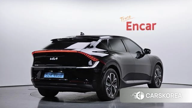 Kia EV6 2023 Черный из Кореи