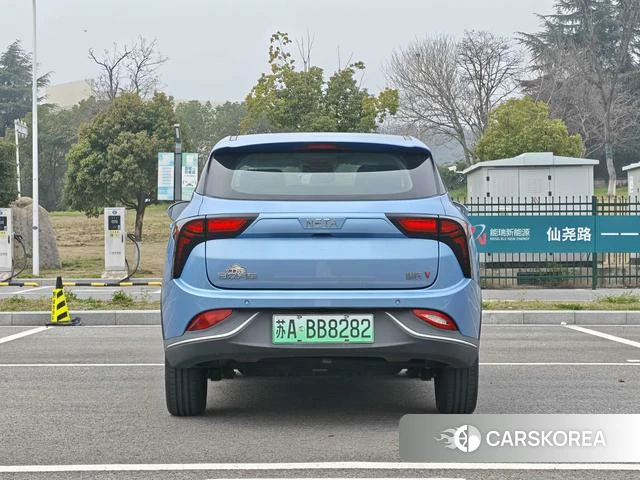 Nezha Automobile Nezha V 2023 Синий из Китая