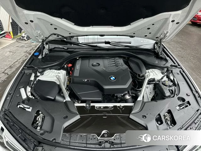 BMW 5 series 2023 Белый из Китая