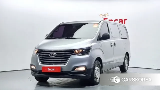 Hyundai The New Grand Starex 2020 Серебристо-серый из Кореи