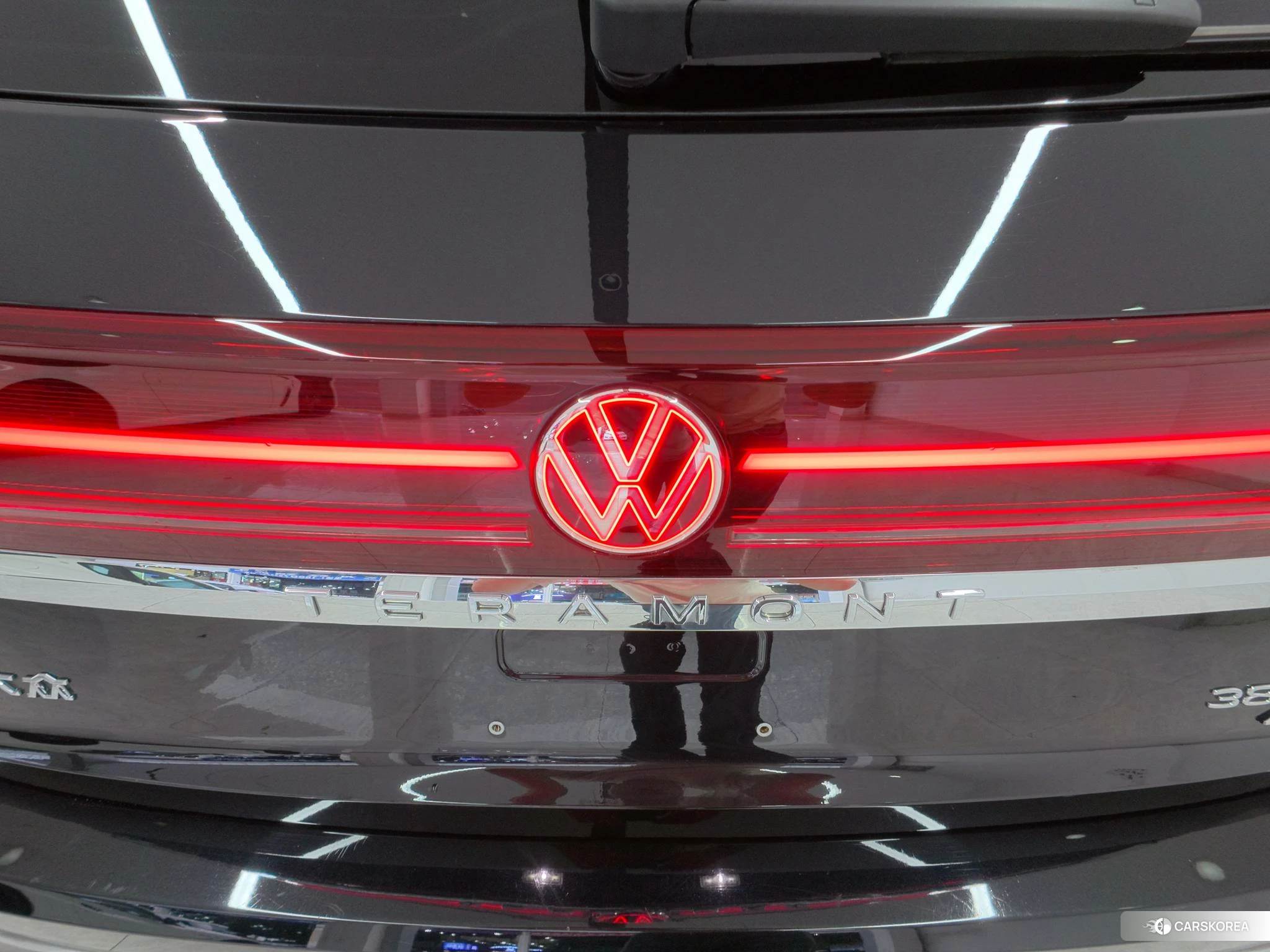 Volkswagen Tourang 2021 Черный из Китая