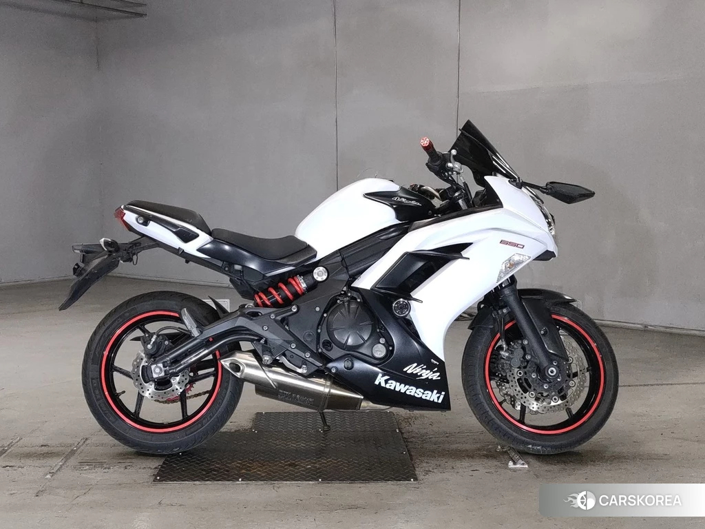 Проданный Kawasaki NINJA 650 id 4177006 из Японии