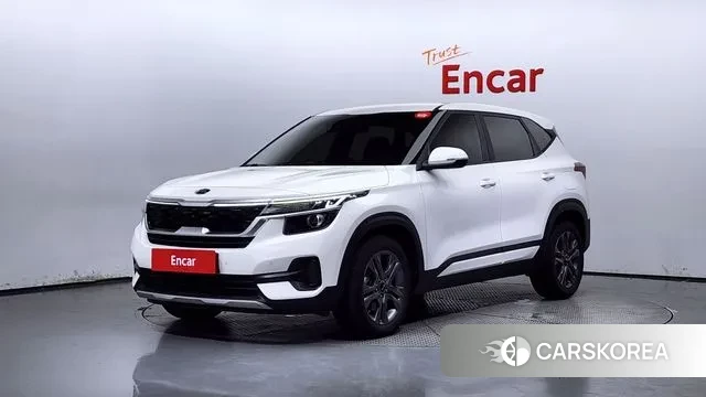 Kia Seltos 2021 Белый из Кореи
