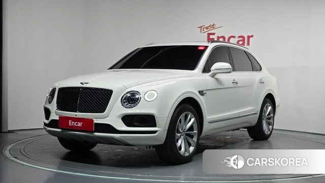 Bentley Bentayga 2020 Белый из Кореи