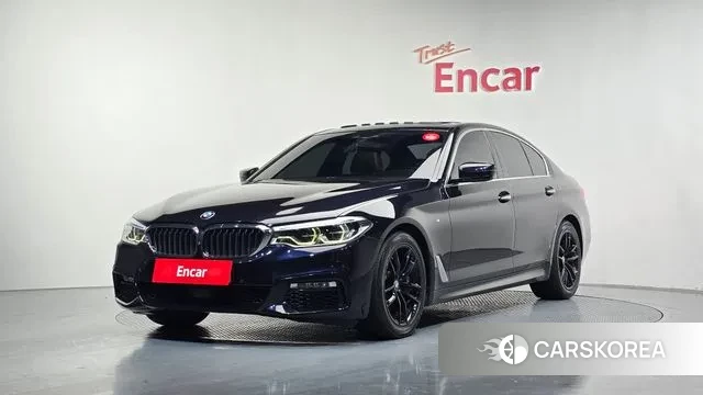 BMW 5 Series (G30) 2018 Черный из Кореи