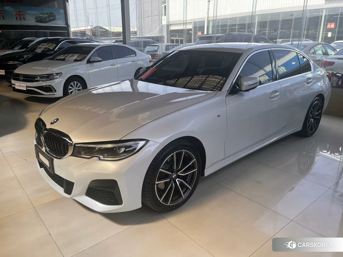 BMW 3 series 2021 Белый из Китая