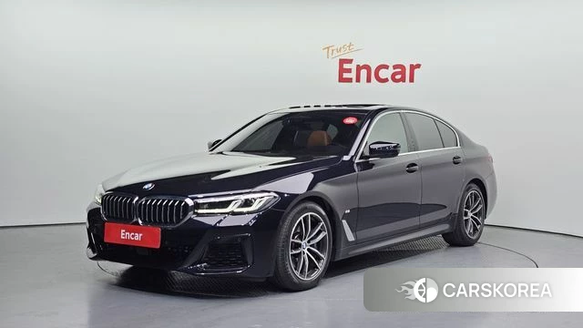 BMW 5 Series (G30) 2022 Черный из Кореи