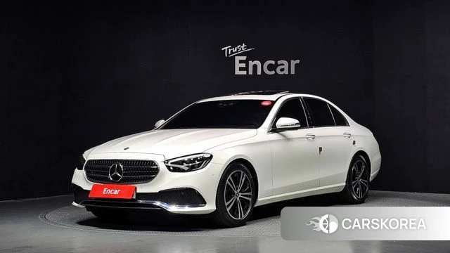 Mercedes-Benz E-Class W213 2020 Белый из Кореи
