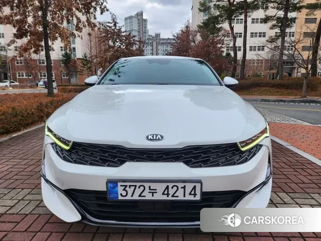 Kia K5 3rd generation 2021 Белый из Кореи
