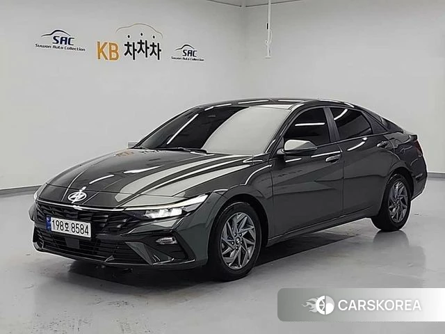 Hyundai The New Avante (CN7) 2023 Серый из Кореи