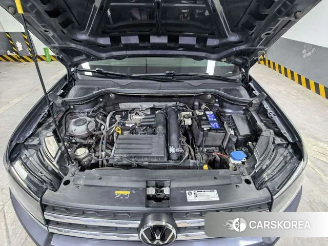 Volkswagen Tuyue 2021 Темно-серый из Китая