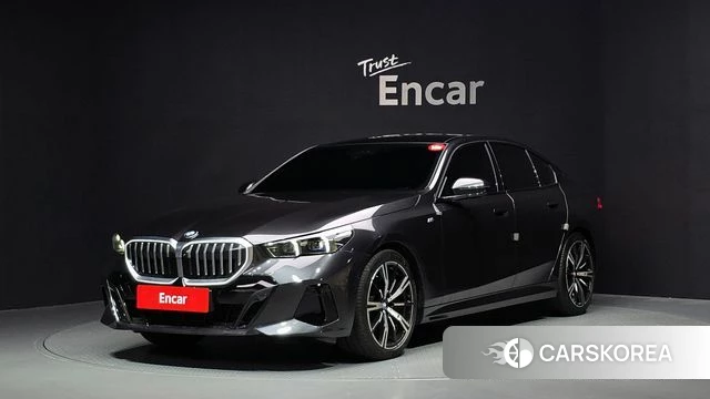 BMW 5 Series (G60) 2025 Серый из Кореи
