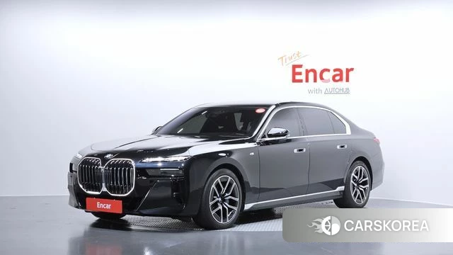 BMW 7 Series (G70) 2024 Черный из Кореи