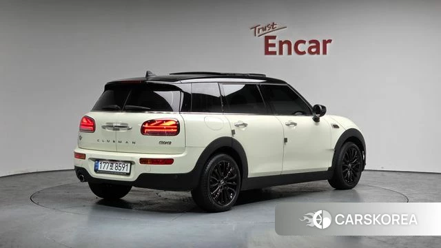 Mini Cooper Clubman 2021 Жемчужный цвет из Кореи