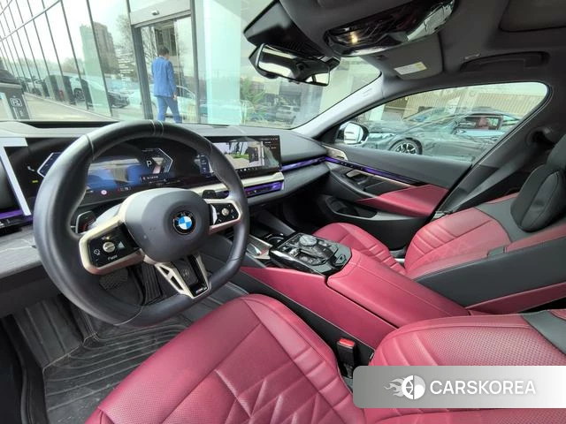 BMW 5 series 2025 Черный из Китая