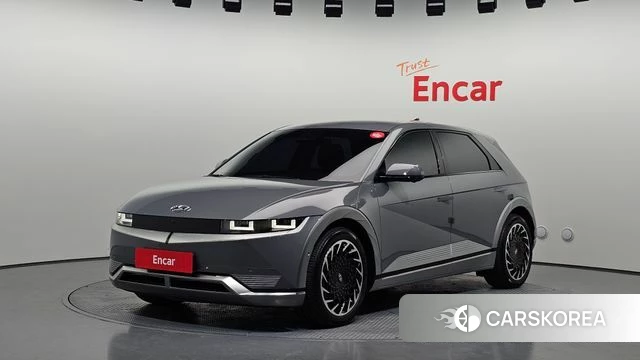 Hyundai Ionic 5 2022 Серебристо-серый из Кореи