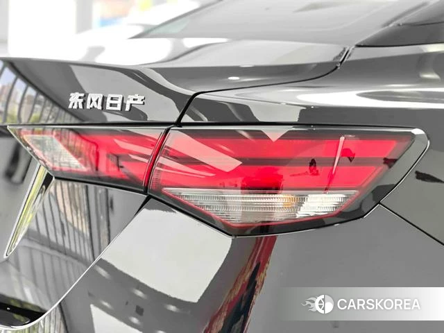 Nissan Xuan Yi 2025 Черный из Китая
