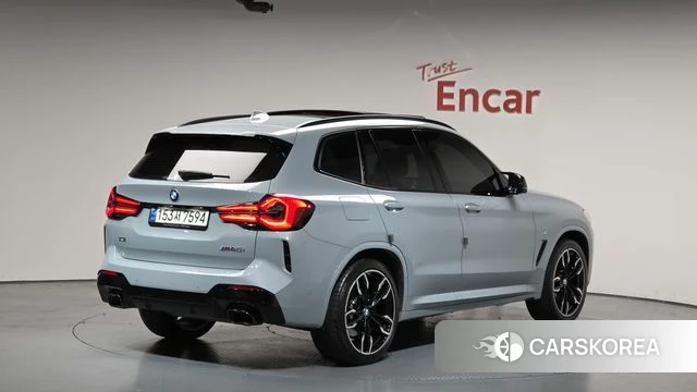 BMW X3 (G01) 2023 Светло-серебряный цвет из Кореи