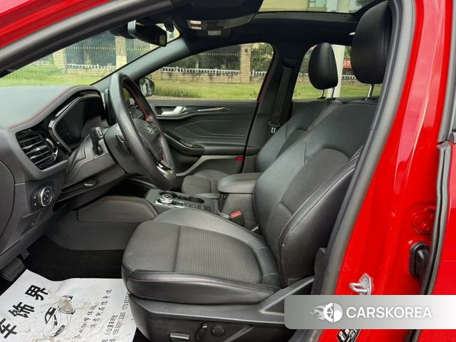 Ford Fox 2021 Красный из Китая