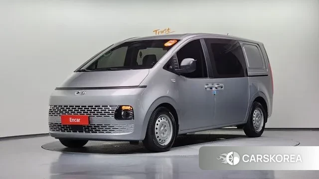 Hyundai Staria 2021 Серебряный из Кореи