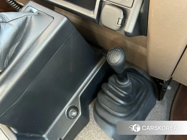 Toyota Land Cruiser 70 Series 2025 Желтый из Китая