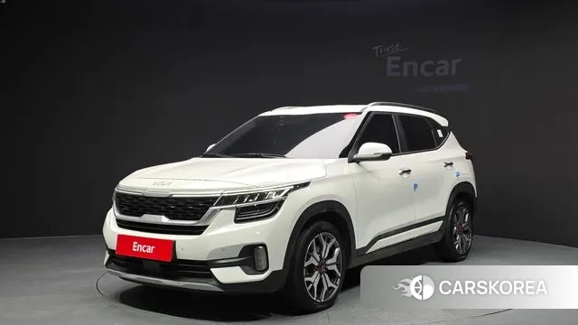 Kia Seltos 2022 Белый из Кореи
