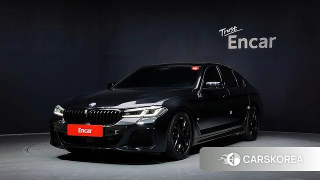 BMW 5 Series (G30) 2021 Черный из Кореи
